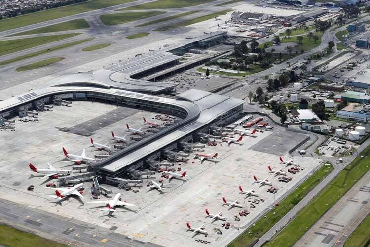 Aeropuerto el Dorado foto por EFE WIKIPEDIA 1