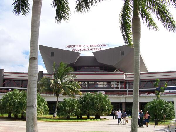 Aeropuerto Internacional Jose Marti foto por Horacio Fernandez WIKIPEDIA 1